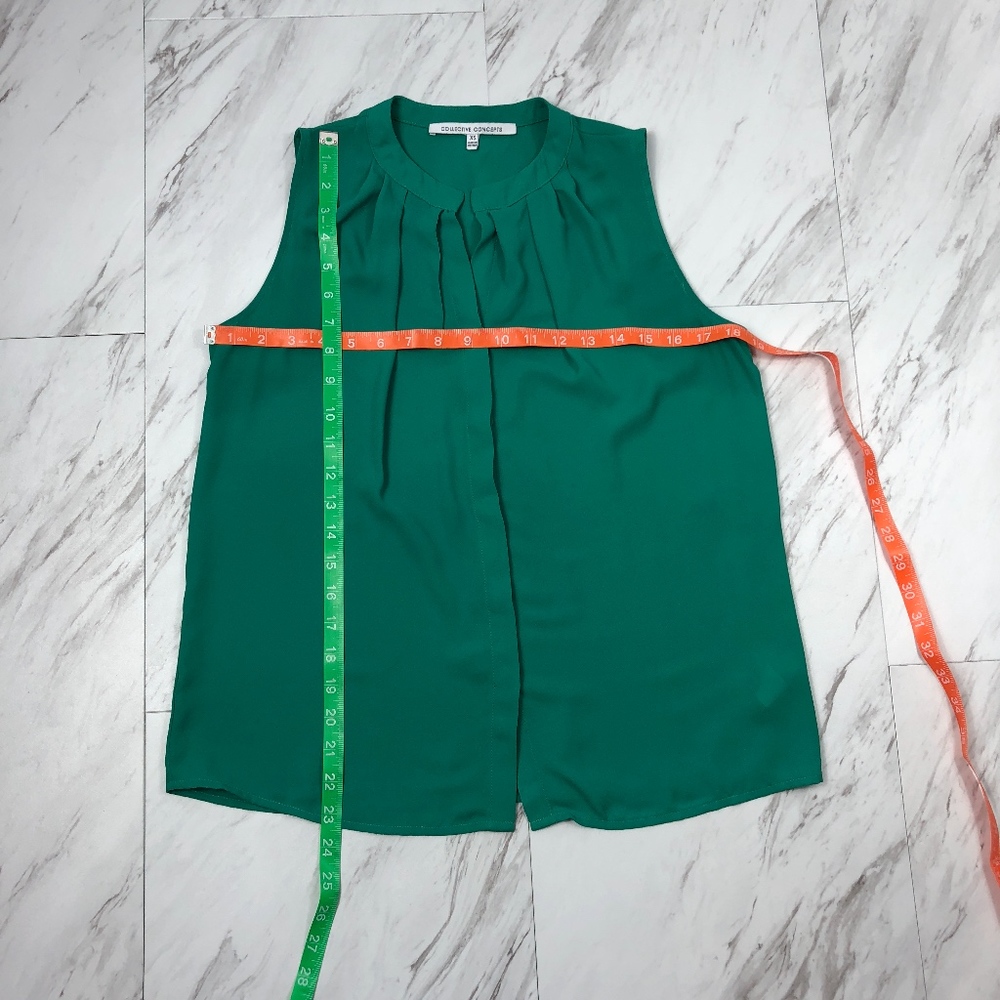 Green Stitch Fix Blouse Size XSmall NWOT!. - Picture 3 of 7